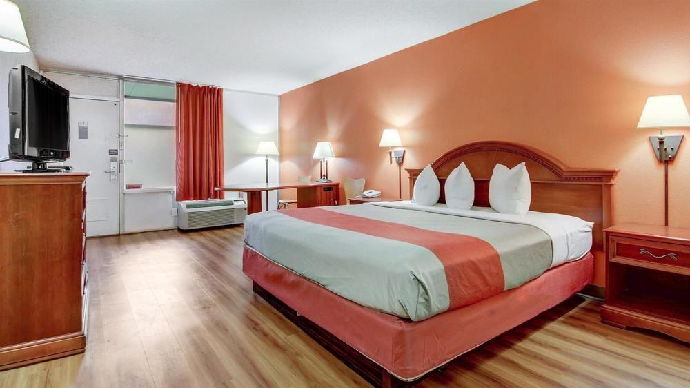 Red Roof Inn Forsyth Extérieur photo